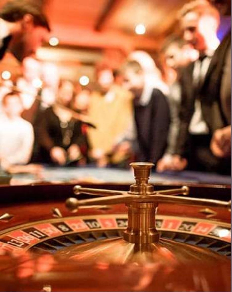 Casino & James Bond